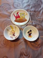 LOT 2 BOLS ET 1 ASSIETTE PEINTS A LA MAIN ENFANT