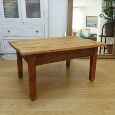 Table basse de ferme en bois massif restaurée et dans son jus