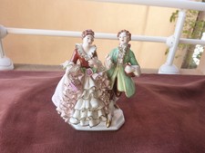 couple porcelaine de Saxe,signature à la couronne,années 50,H 14cm,L 11cm