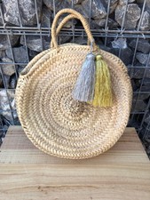 Panier rond en osier tressé avec 2 pompons - Neuf !