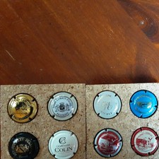 Lot De 8 Capsules De Champagne DIFFÉRENTES, Support Non Fourni