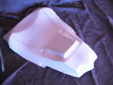 2126) Carénage polyester passage de roue KAWASAKI Z 750-1000 (2007) brut