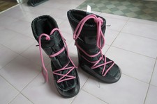 2343 : snow boot t29  t31 ebondy