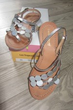 Chaussures les Tropéziennes sandale modèle Holo argenté pointure 37