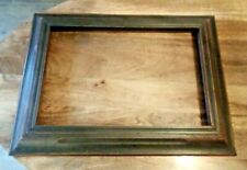 Cadre en bois ,moulure large ,ornementé ,gris foncé assiette rouge 60 x 40 cm