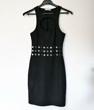 Robe sans manche décolletée noire Bershka – taille M