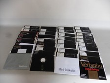 LOT DE 32 DISQUETTES DIVERS ENREGISTRÉES / INFORMATIQUE/ VINTAGE ( lot 25)
