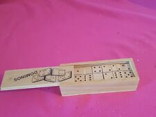  Tres Beau Jeu " DOMINO "dans sa Boite de rangement TOUTen BOIS d origine , NEUF