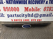 Ford B-Max Zetec 1.5 TDCi 2013 Avant Supérieur Calandre Avec Ford Badge AV11-8200-A