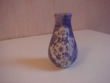 Vase miniature chinois bleu et blanc en porcelaine hauteur 6 cm