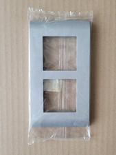 Plaque couleur ALU 2 x 2 modules pose VERTICALE ancien MOSAIC 45 LEGRAND 75137