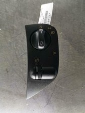 Commande de phare VOLKSWAGEN POLO 3 PHASE 1 1.6i - 8V /R:52340197