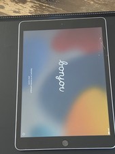 Apple iPad Air 9ème gén. 64 Go, Wi-Fi, 10,2" - Gris Sidéral