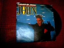 DISQUE  45 t      DESIRELESS     JOHN           2 TITRES