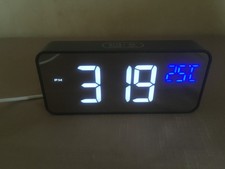 Réveil numérique USB 2alarmes LED snooze