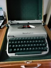 Machine à écrire manuelle vintage Remington  portable
