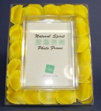 Cadre photo à poser pétales de fleurs jaune plastique transparent neuf