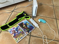 Console Nintendo Wii Blanche avec jeux et accessoire, fonctionne très bien