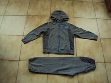 Jogging gris Kiabi en 8 ans en TBE