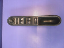 2004 Renault Espace 2.0 T Auto Côté Droit Fenêtre Avant Interrupteur 8200328428