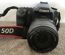 CANON EOS 50D REFLEX NUMERIQUE AVEC ZOOM EF-S 17-85mm 1:4- 5,6 EXCELLENT ETAT