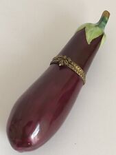 RARE très jolie BOITE A PILULES en porcelaine de LIMOGES forme LEGUME AUBERGINE