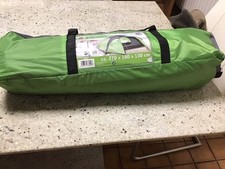 tente de camping , verte et grise, neuve