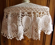  PLAFONNIER EN CROCHET D'ART 30cm  S RAISONNIER  FROUFROU  BEIGE  PROMO