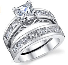 Ensemble de 2 bagues en Argent avec Zirconium T.47 + Collier Coeur OFFERT