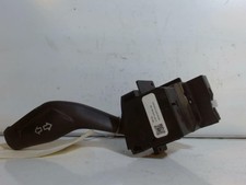 Commodo phare FORD FOCUS 3 PHASE 1 1.0i - 12V TURBO /R:49011189