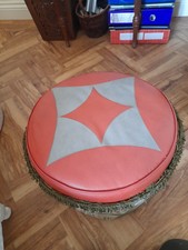 Vintage rétro ronde avec repose-pieds en cuir synthétique Pouffe Gris Rouge Regency Couverture Vert