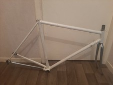 Cadre velo 2390g 54,5×54,5cm   98,5/126,4 mm BFFS Campagnolo CINELLI columbus ?