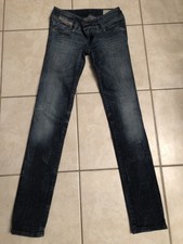 Jean slim DIESEL Taille S ou W25 L 32
