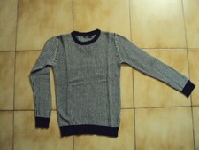 Pull bleu marine et blanc Kiabi en 10 ans en TBE