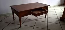 Table basse en bois avec tiroir