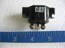 Klixon CDA-3-1 / Caterpillar 7N-1621 Automatic Reset 3 amp Circuit Breaker