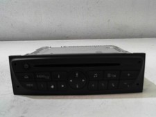 Autoradio d'origine RENAULT CLIO 3 PHASE 2 1.5 DCI - 8V TURBO /R:60525730