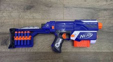 NERF RETALIATOR  très bon état  + 12 munitions