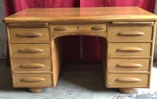 BUREAU MINISTRE EN CHÊNE MEUBLE DE BUREAU ÉPOQUE 1950 LIVRAISON SE RENSEIGNER