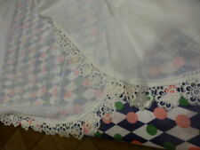  fenétre - double blanc rideaux 1m,79x0,92 guipure ,bords arrondis sans repassa 