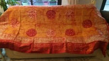 PLAID OU NAPPE AFRICAINE GIRAFE NEUF DE 285 * 148 BATIK / ROUGE ORANGE 