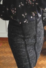  Jupe PABLO de GERARD DAREL pour t 38 style couture tweed chiné et gansée noir