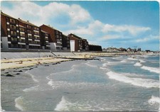 CPSM - COURSEULLES SUR MER - LA PLAGE - N°9