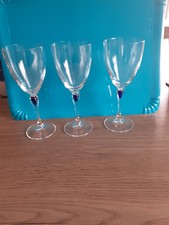 3 verres à vin  rouge en cristal d'Arques modèle venise saphir bleu 