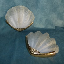 Paire d'Appliques Coquillage Laiton Verre Depoli Art Deco Revival circa 1980