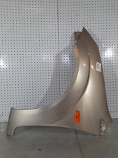 Aile avant gauche FORD FIESTA 5 PHASE 1 1.4i - 16V /R:57044451