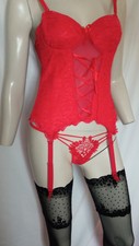 Ensemble lingerie sexy dentelle,guêpière 100 C ,string unique