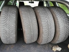 4 roues (jante et pneu hiver Michelin-Alpin5-195/65-R15 91 T