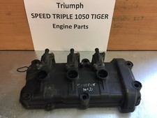 TRIUMPH 1050 Speedtriple ST1050 Cache-culbuteur Moteur Breaking Spares