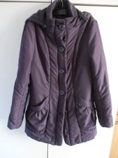 Doudoune matelassée prune avec capuche amovible